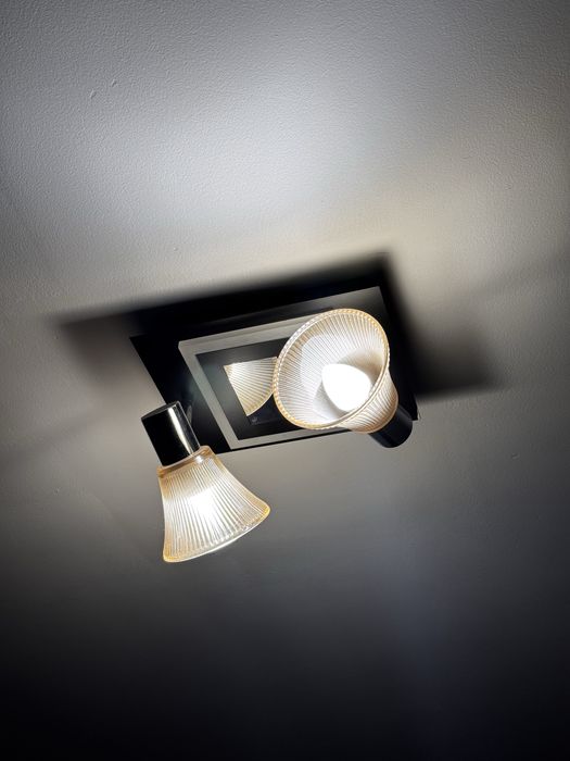 Продается люстры