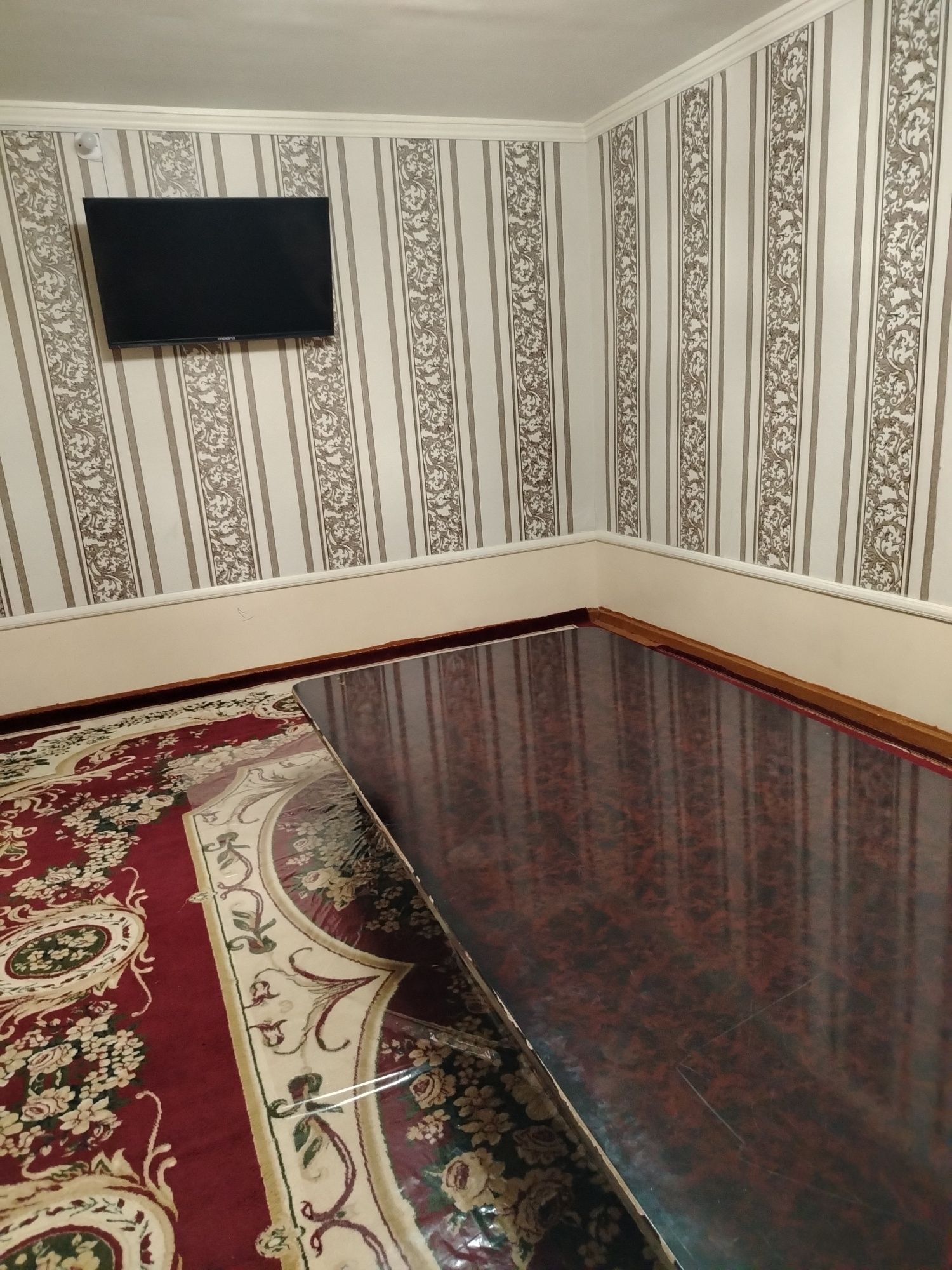 2xonali uy sotiladi hamma sharlitlari bor
