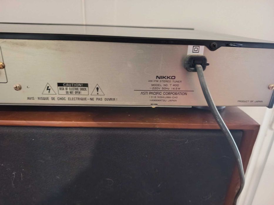 Тунерът Nikko t400