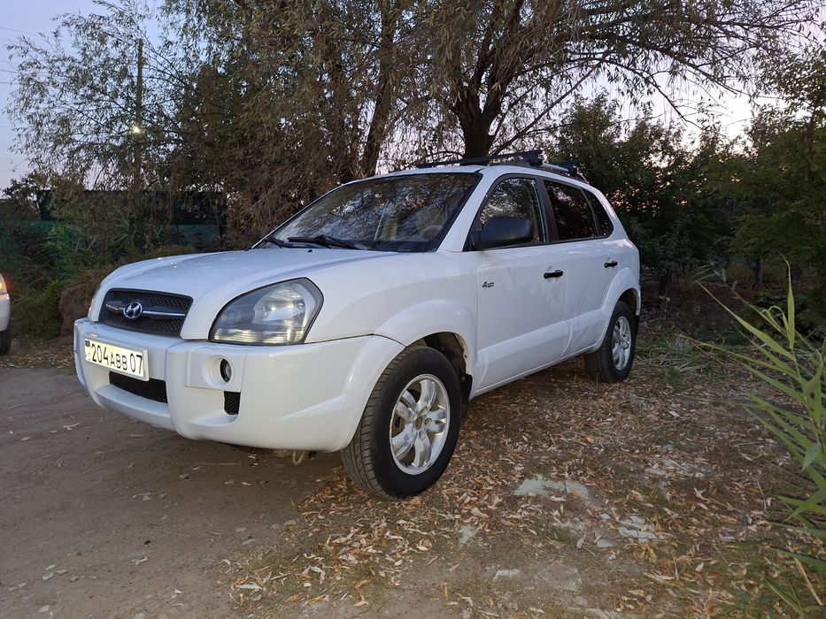 Продам туксон 2007 год