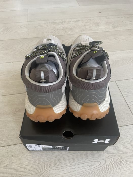Under armour hovr summit dlt 99