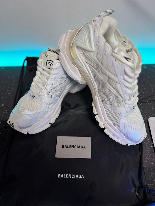 Balenciaga Runner White