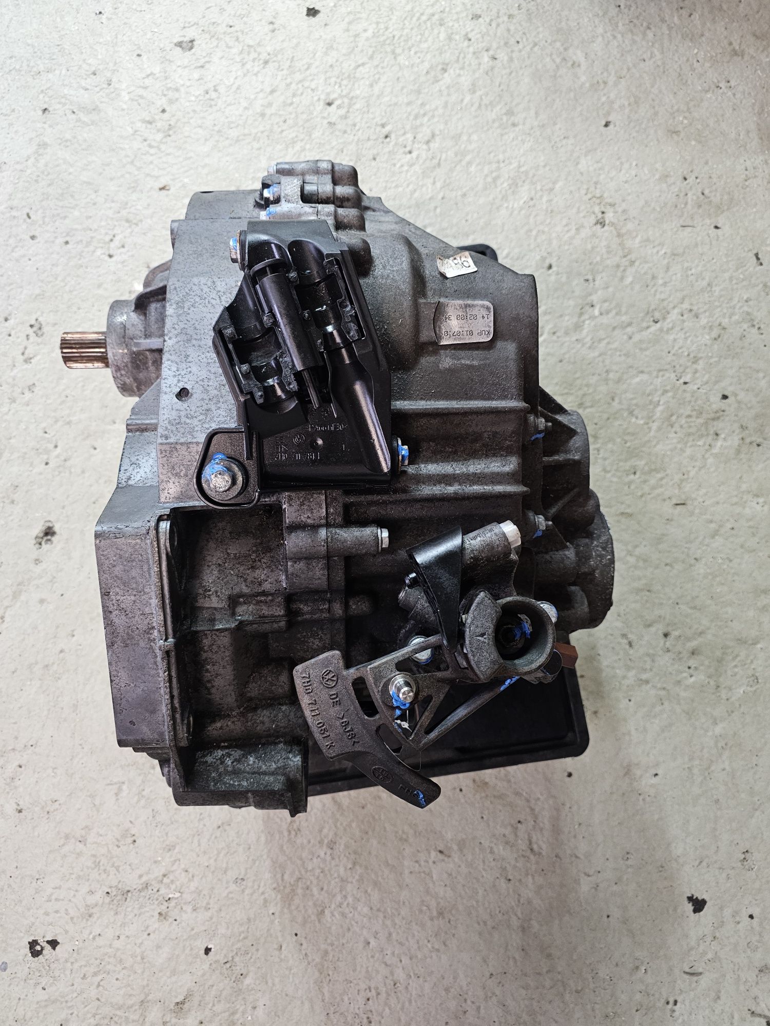 Cutie viteze vw Transporter T5 2.0 tdi KUP