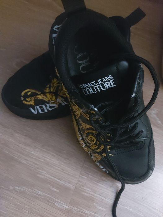 Adidasi negri Versace jeans couture