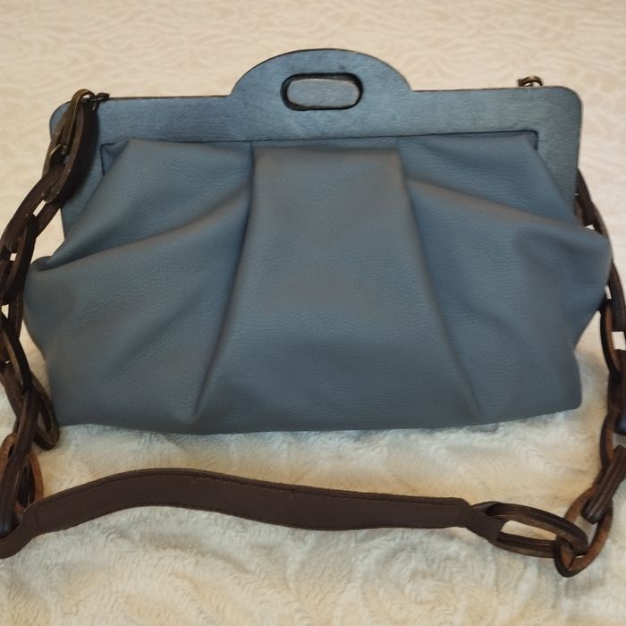 Сумка кожаная сделана по заказу б/у в хорошем состоянии