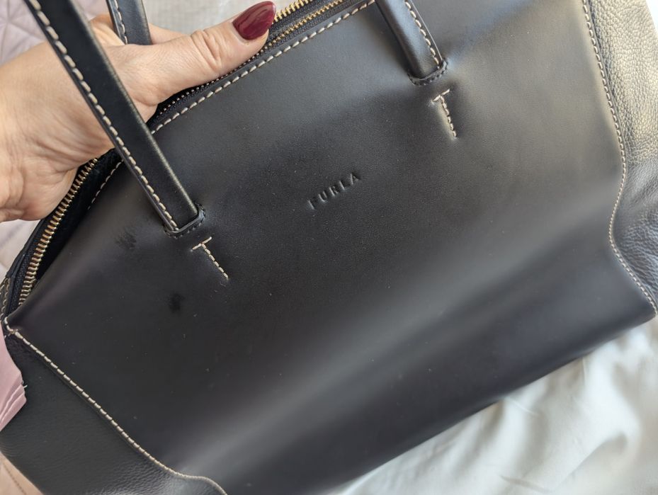 Furla Кожена шопинг чанта Regina