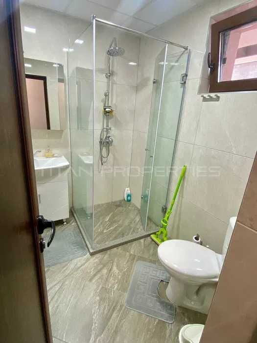 Продава се Къща в Пловдив, Остромила - 160 кв.м за 2375 €/кв.м - Снимка #9