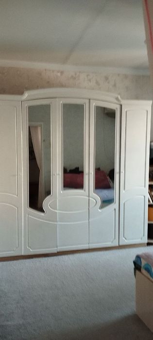 Город Зарафшан. Продаётся трёхкомнатная квартира..