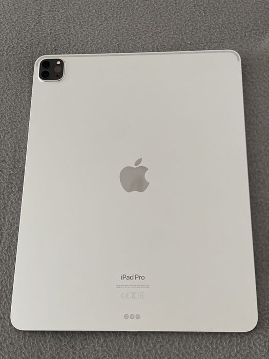 Apple iPad Pro 12.9(gen 6)