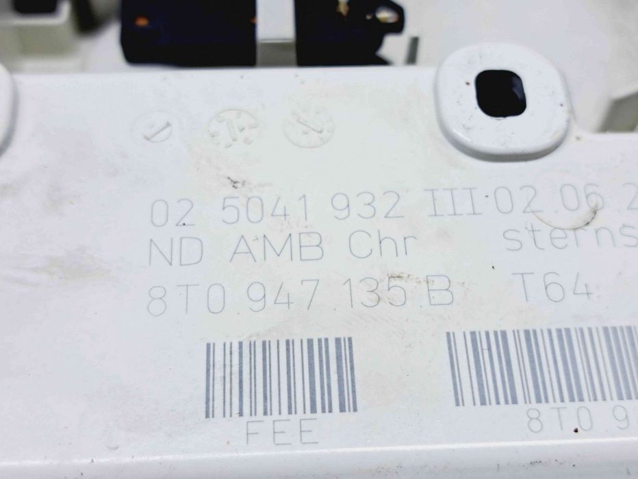 Plafoniera fata Audi A4 (8K5, B8) Avant [Fabr 2008-2015] 8T0947135B