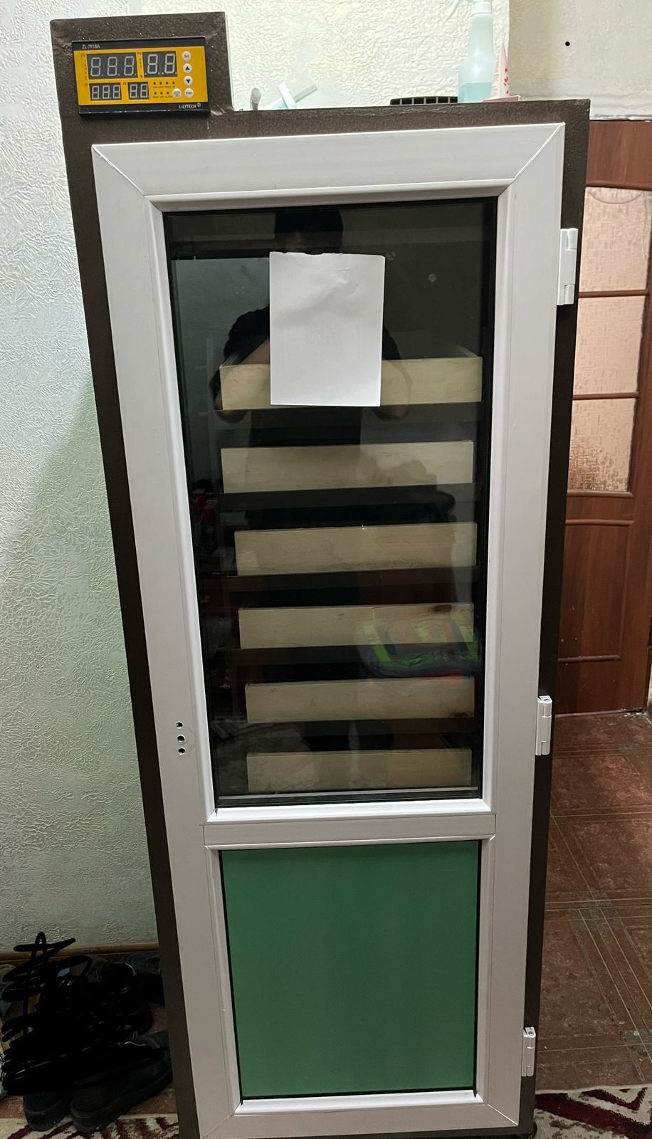 Инкубатор для яиц перепелок