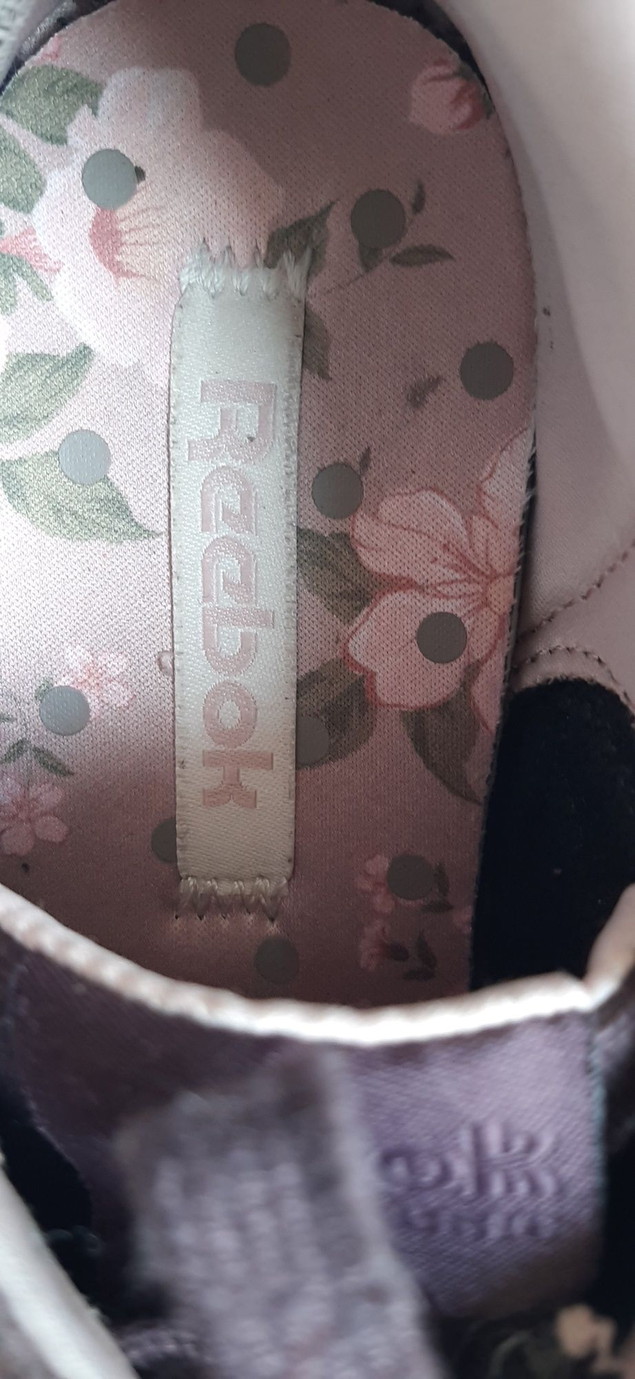 Маратонки/ кецове Reebok 37.5 размер