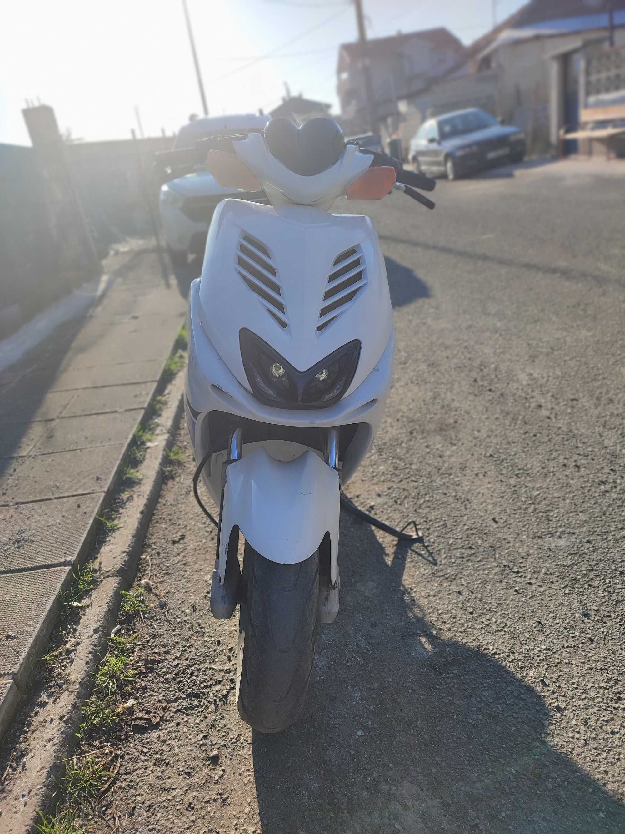Yamaha aerox 70cc