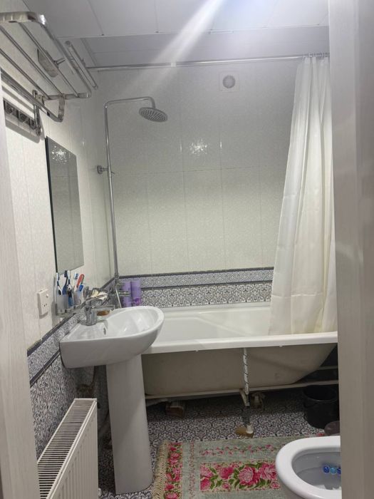 Srochno sdayotsya 4x komnatnaya kvartira or: Vokzal