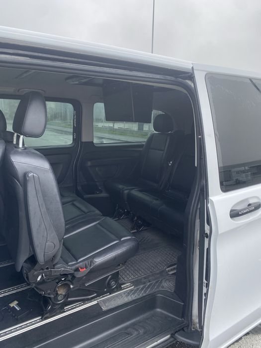 Mercedes  Vito  9 locuri , automat 4 matic, variante