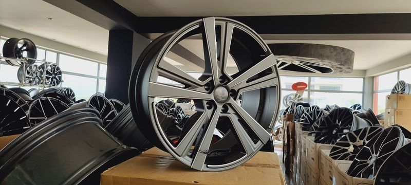 20цола..5х114.3.LENSO..5x114.3..Lexus,Ford,Nissan..4бр