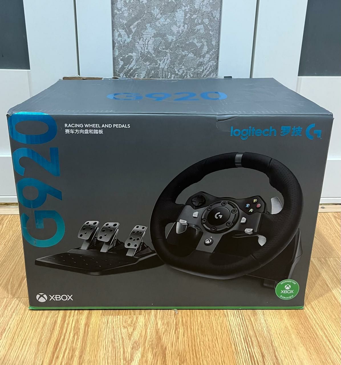 Игровой руль Logitech G920