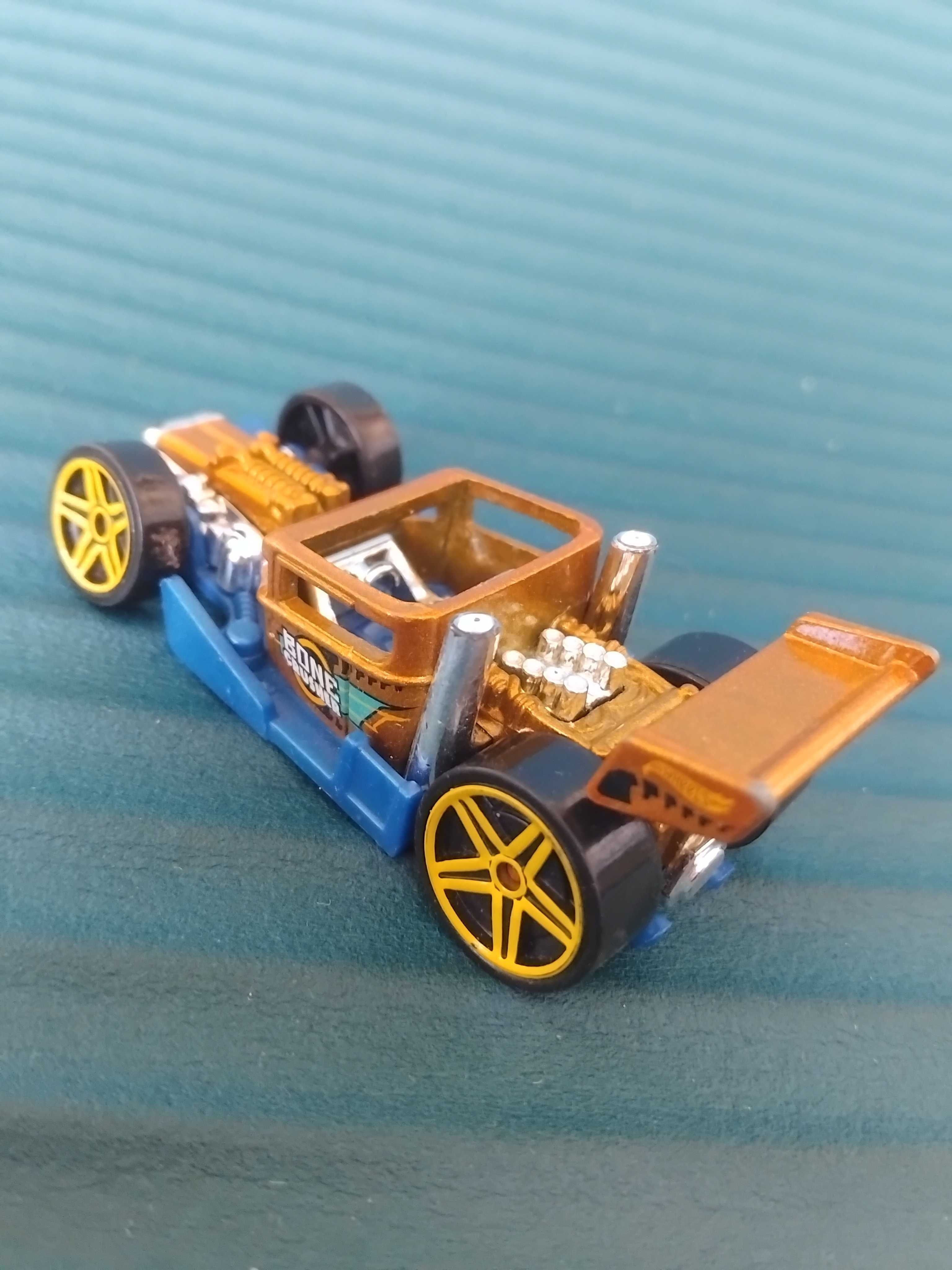 Hot Wheels - Mattel - Bone Crusher оригинална метална количка