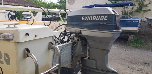 Motor Barca Evinrude 50 cp VRO 2 timpi