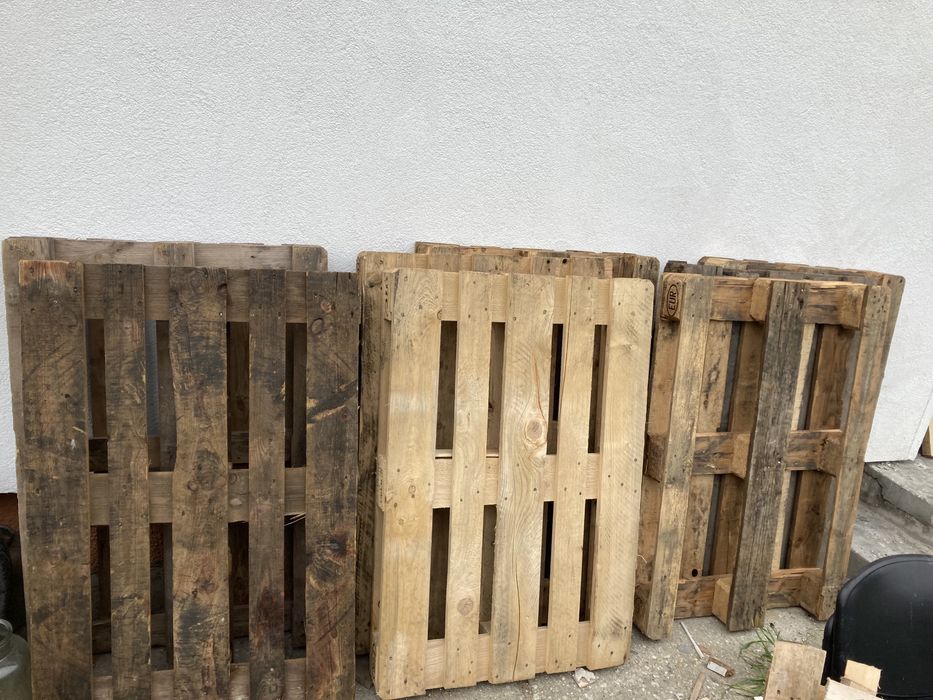 Vând europaleti folosiți