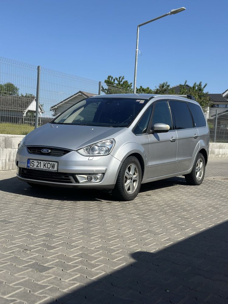 Ford galaxy 2.2 GHIA/Distronic/Ventilatie/7 locuri