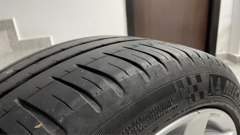 Anvelope vara 215 45 R18 Michelin Pilot Sport 3