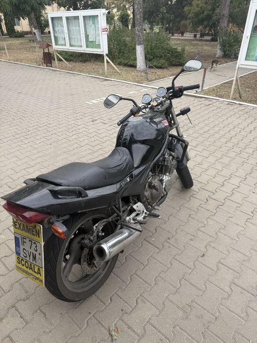 Se vinde Yamaha Xj600n