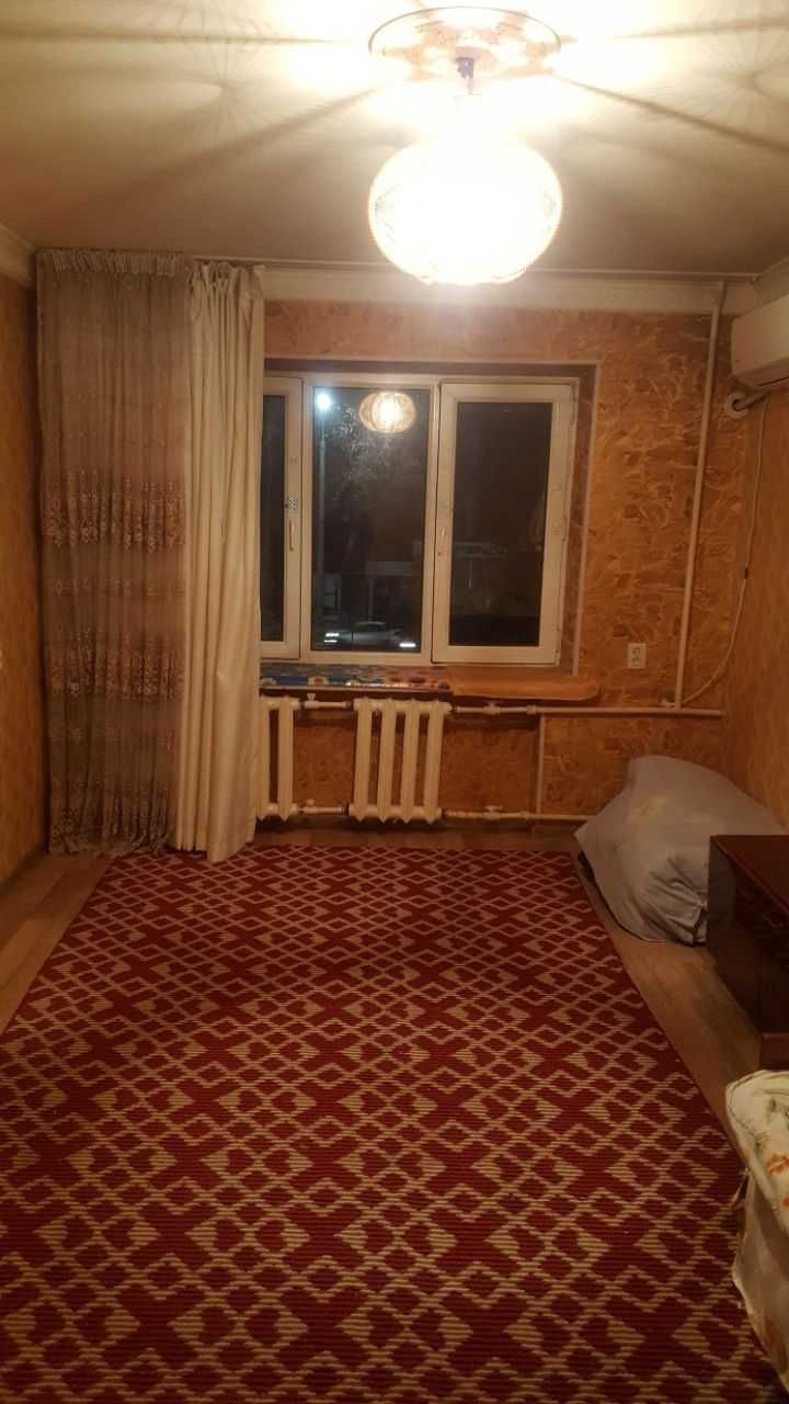 Сотилади 1 хона килинди 2 хона. Продаётс 1-комн переделка в 2ух комнат