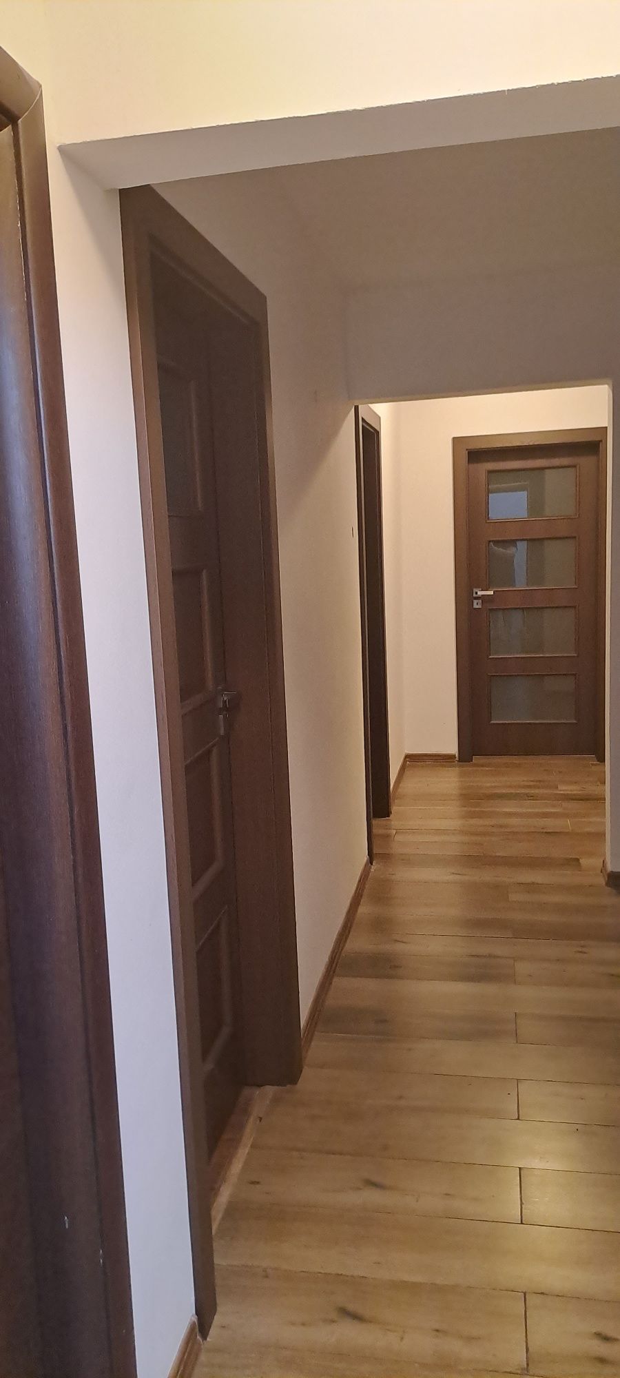 Apartament 3 camere decomandat I8cil Kaufland