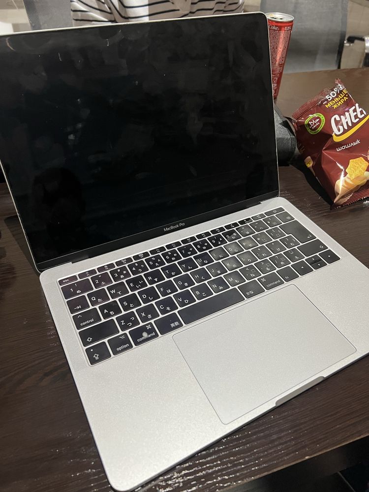 Macbook intel core i5 512/16