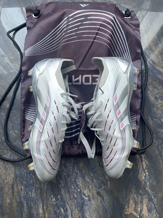 Ghete fotbal Predator Belingham