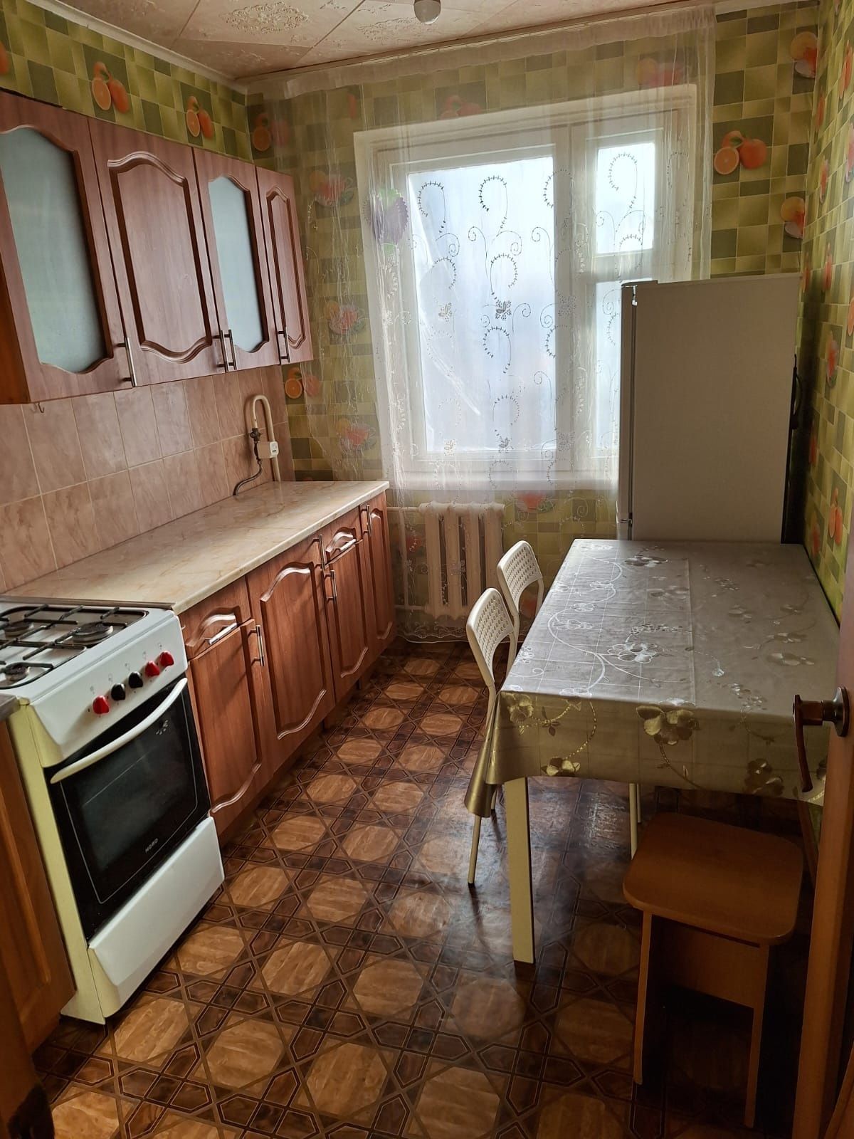 Продам 2-х комнатную квартиру в 6 мкр.