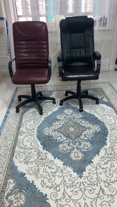 Кресло офисное в отличном состоянии