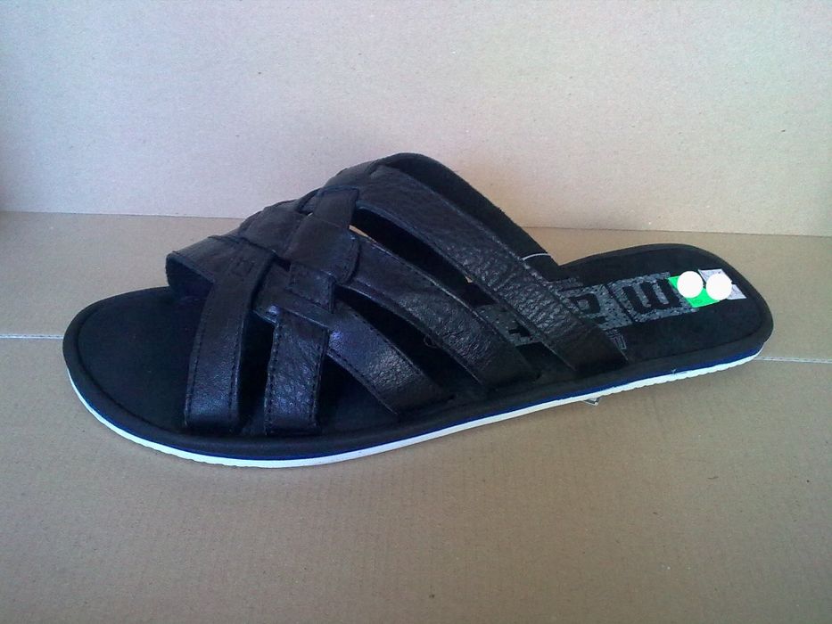 Продава обувки чехли сандали естествена кожа