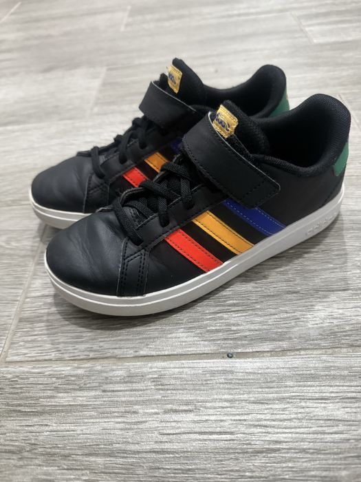 Adidas marime 34