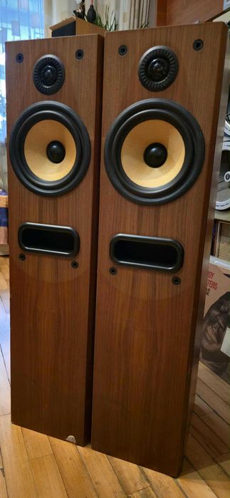 Тонколони Bowers & Wilkins Preference 4(P4)