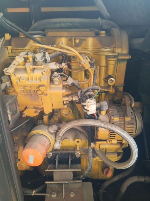 Гениратор  сотилади дизиллик