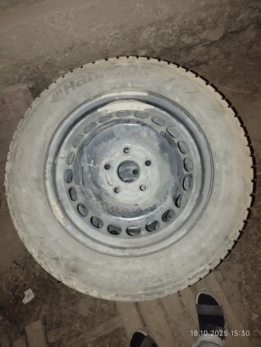 Шины 185/65/15 бу