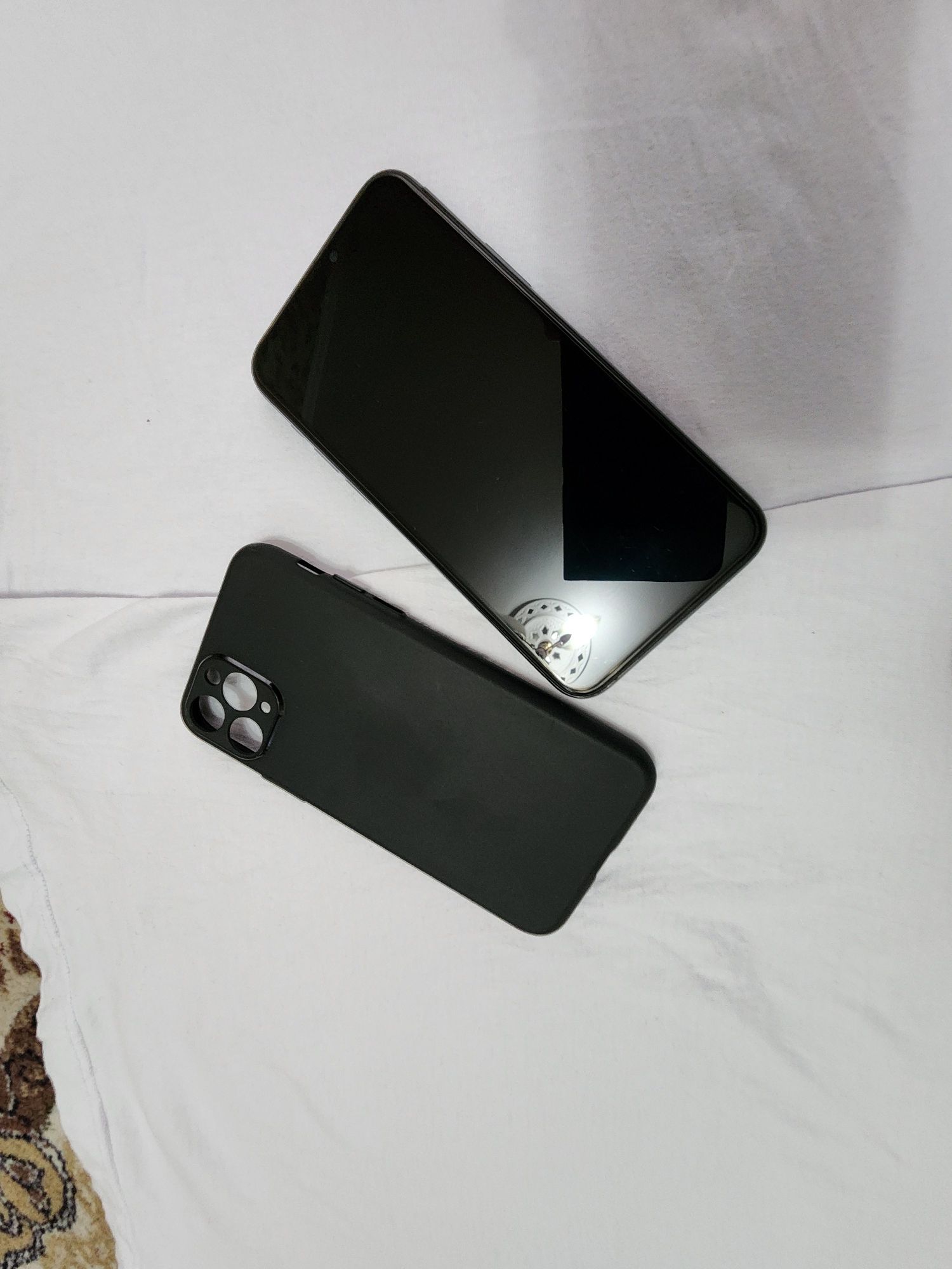 Iphone 11 Pro Might Grean 64Gb Face ishlamidi
