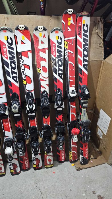 Vand Ski-uri Atomic pachet 20 Fisher pachet 23 perechi
