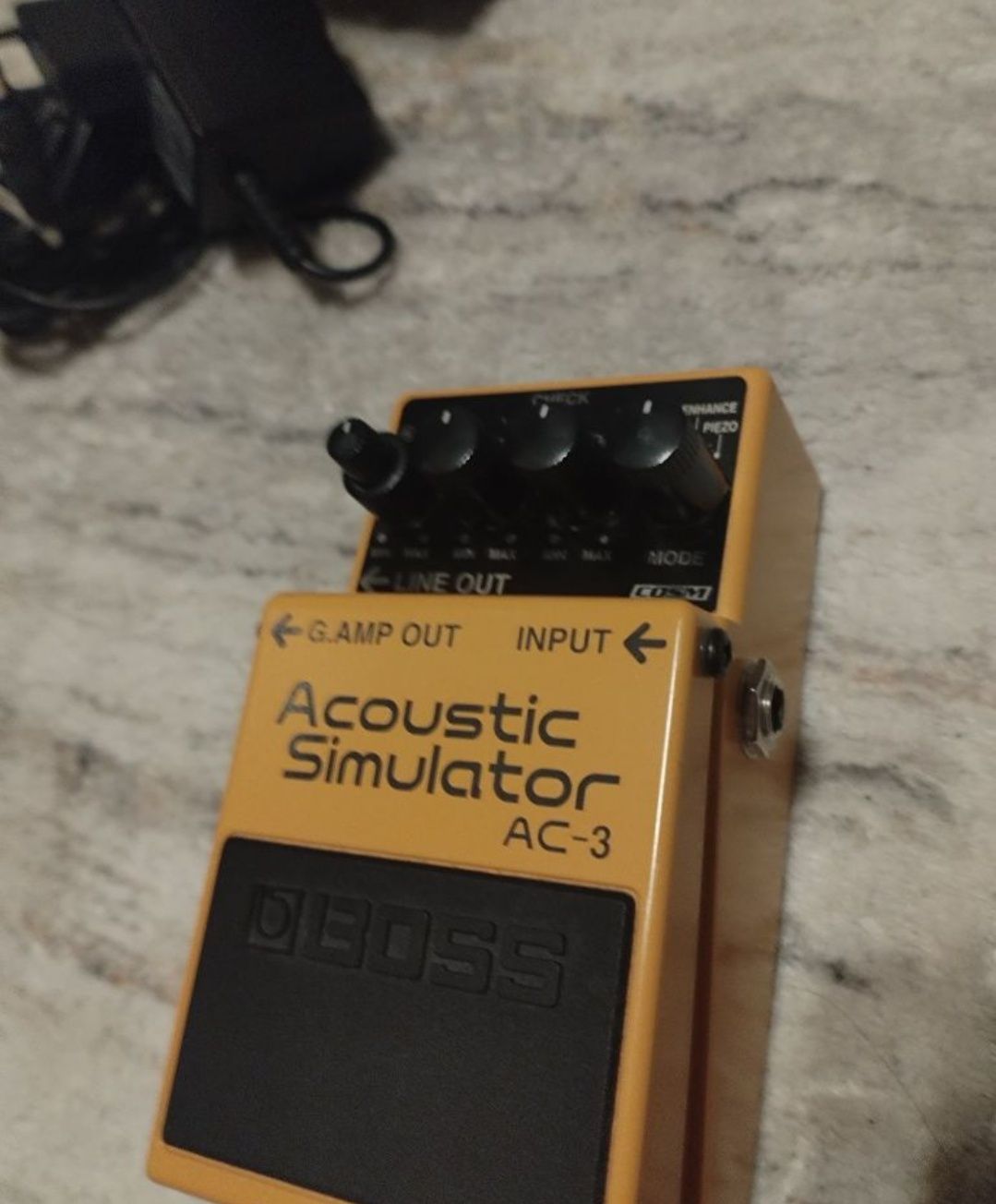 Pedala BOSS acoustic Simulator