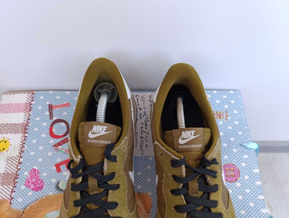 ''Nike Nike Internationalist''оригинални маратонки 45 номер