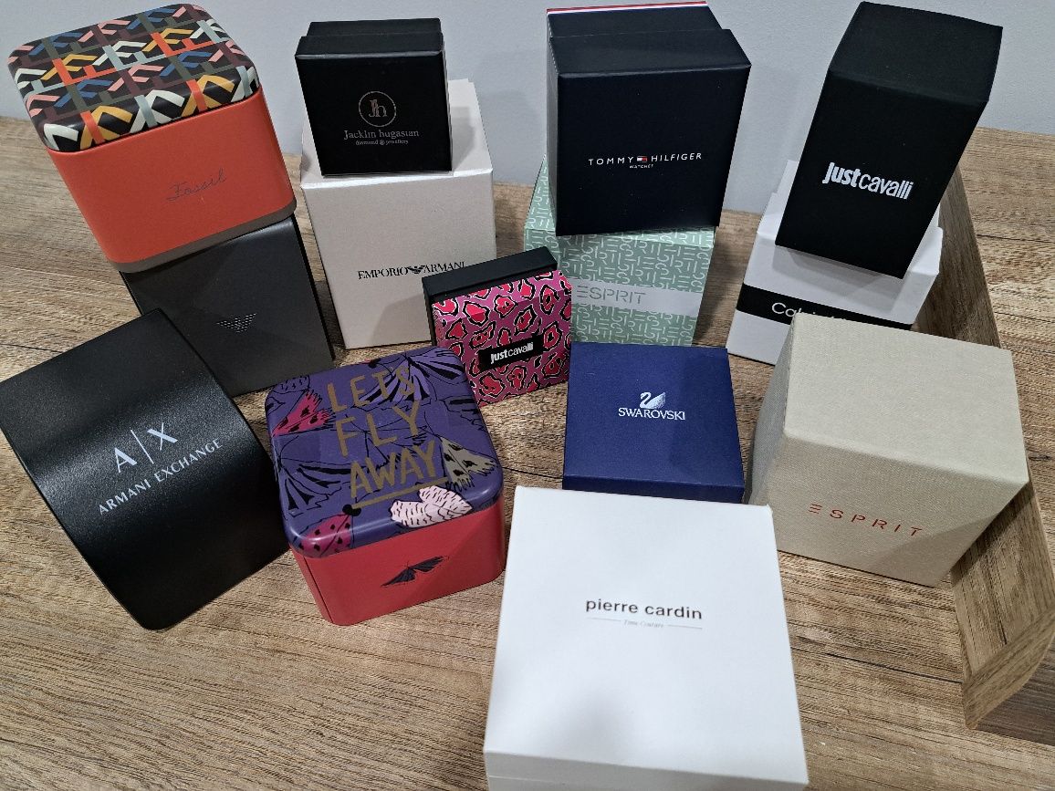 Оригинални кутии Just Cavali, Tommy Hilfiger, Armani, Esprit