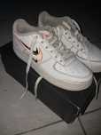 Vand urgenttt!Air force 1 albi!!