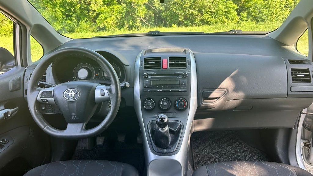 Vand Toyota Auris