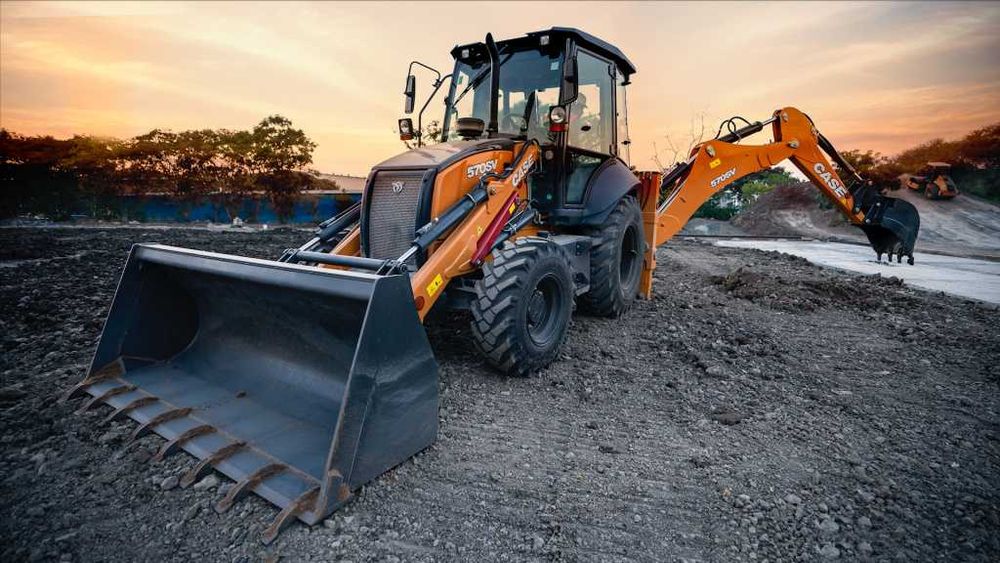 Экскаватор-погрузчик New Holland CASE 570 SV Рачок Чаён в наличии