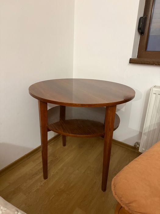 Masuta in stare foarte buna