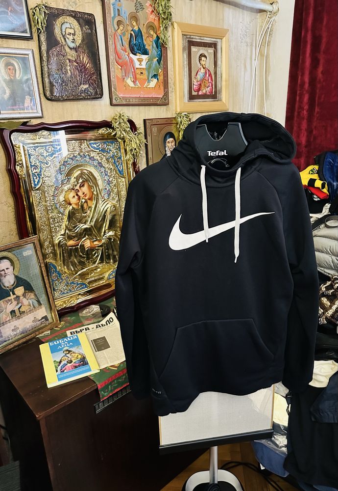 Boss,Valentino,Bruno Banani,Parajumpers,G-Star,Odlo,Nike,Patagonia