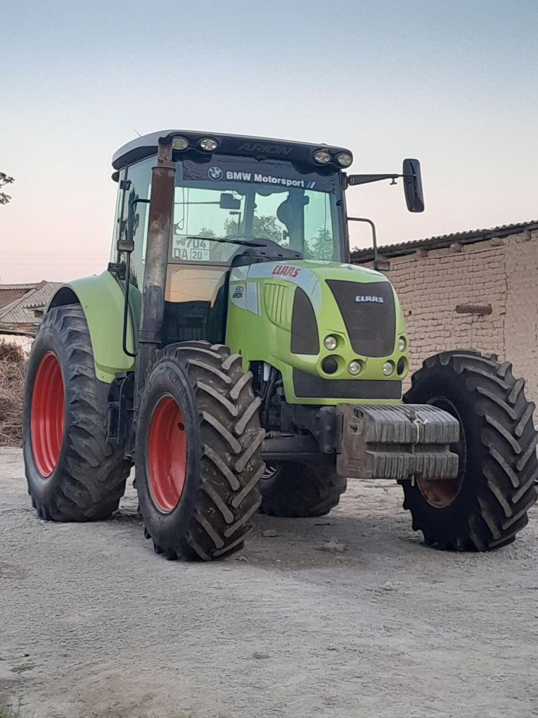 Claas Arion 630 c,Ermak lazerniysi bilan birga