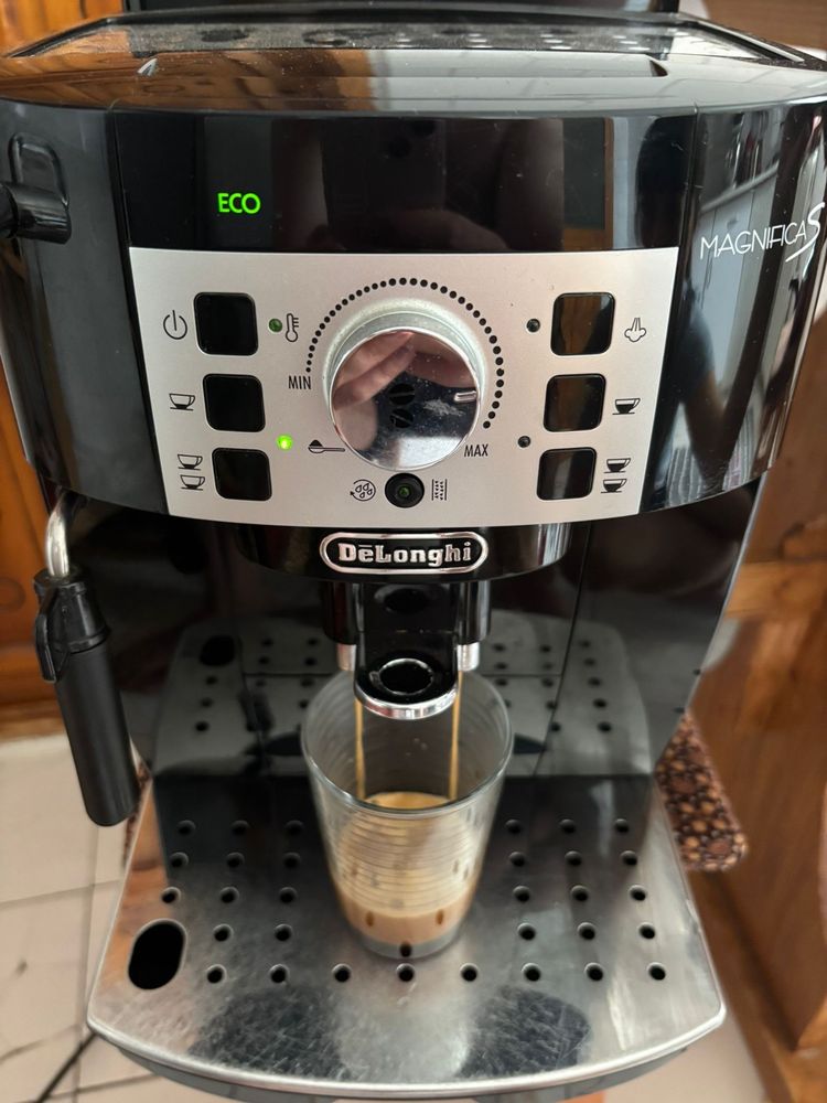 Delonghi Magnifica S